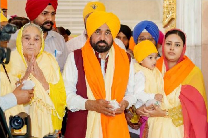 ਪੀਐਮ ਮੋਦੀ ਨੇ ਦੇਸ਼ ’ਚ ਲਾਇਆ ਅਣ-ਐਲਾਨਿਆ ਲਾਕਡਾਊਨ; ਸੀਐਮ ਮਾਨ