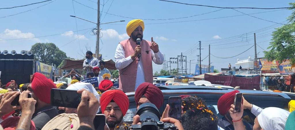ਪੰਜਾਬ ਵਿੱਚ ਬੇਅਦਬੀ ਵਿਰੋਧੀ ਕਾਨੂੰਨ ਲਾਗੂ ਹੋਣ ਮਗਰੋਂ ਸੀਐਮ ਮਾਨ ਨੇ ਸ੍ਰੀ ਆਨੰਦਪੁਰ ਸਾਹਿਬ ਤੋਂ ਸ਼ੁਕਰਾਨਾ ਯਾਤਰਾ ਦੀ ਕੀਤੀ ਅਗਵਾਈ