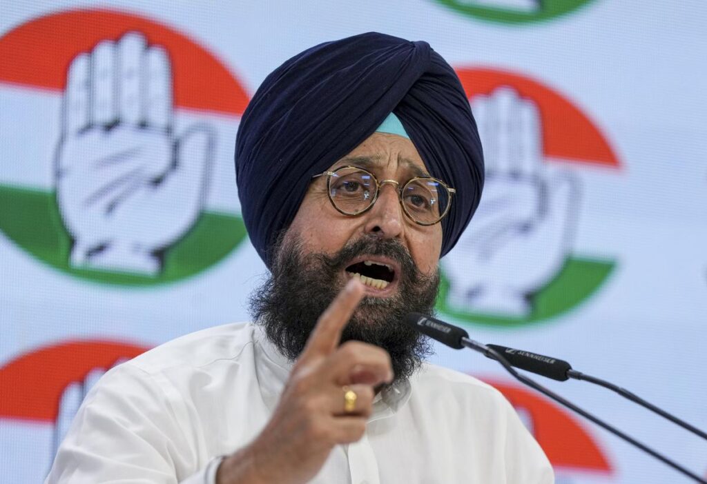 **ਬਾਜਵਾ ਪੁੱਛਦੇ ਹਨ: ਹੁਣ ਕੀ ਬਦਲ ਗਿਆ ਹੈ?**
