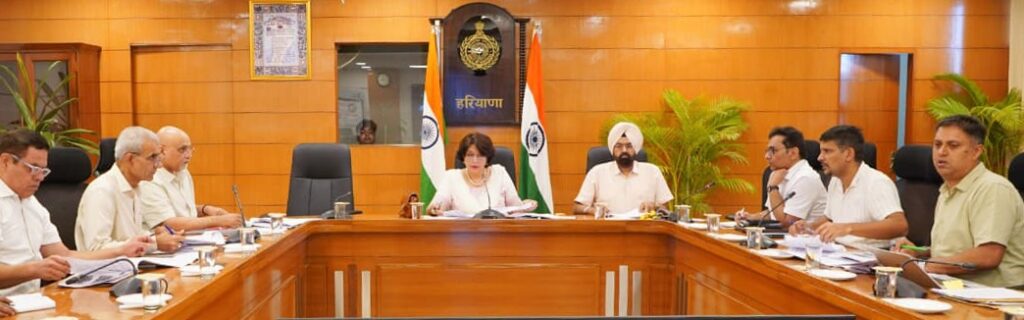 हरियाणा में स्वास्थ्य सेवाओं को नई गति: अस्पताल परियोजनाओं को तेज़ी से पूरा करने, सख्त निगरानी और आधुनिक स्वास्थ्य सुविधाओं पर सरकार का बड़ा फोकस
