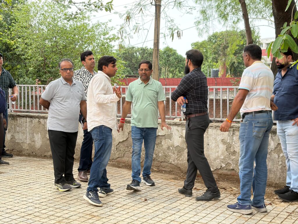 मुख्य अभियंता ने शहर में मानसून तैयारियों एवं विकास कार्यों का किया निरीक्षण