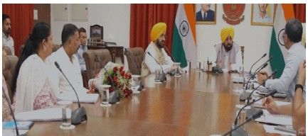ਮੁੱਖ ਮੰਤਰੀ ਭਗਵੰਤ ਮਾਨ ਨੇ ਉਸਾਰੀ ਕਿਰਤੀ ਕਾਮਿਆਂ ਲਈ ਵੱਡੇ ਫ਼ੈਸਲੇ ਉਸਾਰੀ ਕਿਰਤੀਆਂ ਦੀ ਰਜਿਸਟ੍ਰੇਸ਼ਨ ਲਈ ਵਿਆਪਕ ਮੁਹਿੰਮ ਚਲਾਉਣ ਦਾ ਐਲਾਨ
