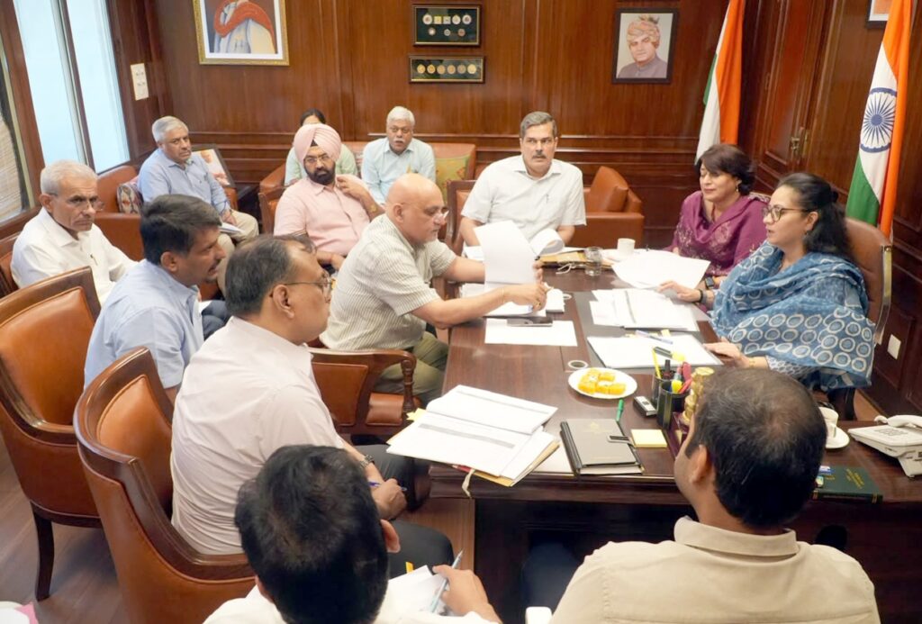 “गर्भ में बेटियों की हत्या एक जघन्य और अक्षम्य अपराध है, दोषियों को किसी भी कीमत पर बख्शा नहीं जाएगा” – स्वास्थ्य मंत्री आरती सिंह राव