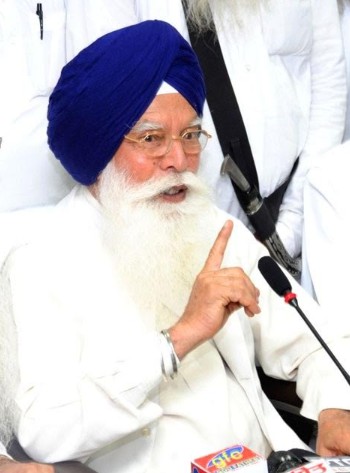 ਸਾਕਾ ਨੀਲਾ ਤਾਰਾ ਬਾਰੇ ਸਰਕਾਰੀ ਦਸਤਾਵੇਜ਼ਾਂ ਨੂੰ ਜਨਤਕ ਕਰੇ ਕੇਂਦਰ ਸਰਕਾਰ : ਪ੍ਰੋ. ਬਡੂੰਗਰ