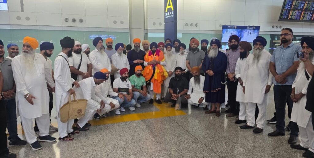 ਹਾਂਗ ਕਾਂਗ ਪੁੱਜਣ ’ਤੇ ਜਥੇਦਾਰ ਗਿਆਨੀ ਕੁਲਦੀਪ ਸਿੰਘ ਗੜਗੱਜ ਦਾ ਸੰਗਤ ਵੱਲੋਂ ਭਰਵਾਂ ਸੁਆਗਤ