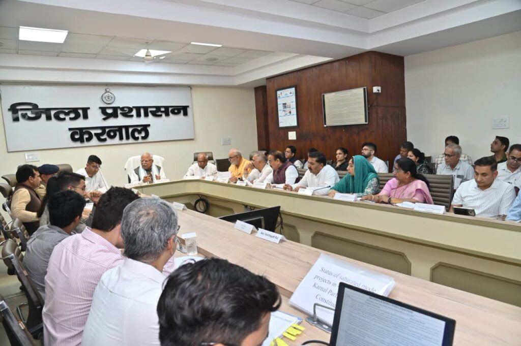 केंद्र व राज्य सरकार की जन कल्याणकारी योजनाओं का ज्यादा से ज्यादा लोगों तक लाभ पहुंचाना करे सुनिश्चित: मनोहर लाल