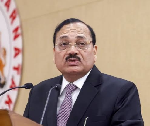 23 विपक्षी दलों ने भारत के मुख्य न्यायाधीश (CJI) और सुप्रीम कोर्ट के सभी न्यायाधीशों को संयुक्त पत्र लिखा।