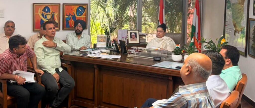 बाढ़ नियंत्रण कार्यों में किसी भी प्रकार की लापरवाही बर्दाश्त नहीं, 25 जुलाई तक सभी लंबित कार्य पूरे करें अधिकारी- सिंचाई मंत्री श्रुति चौधरी