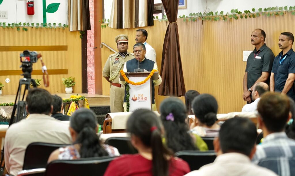 प्रशासक ने माताओं से नशे के खिलाफ लड़ाई का नेतृत्व करने का किया आह्वान, कहा- मां और बच्चे का रिश्ता नशे के खिलाफ सबसे मजबूत सुरक्षा कवच