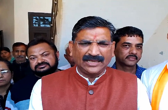मंत्री कृष्ण कुमार बेदी ने हरियाणा दशनाम गोस्वामी समाज सभा को धर्मशाला निर्माण कार्य के लिए 21 लाख रुपए देने की घोषणा की