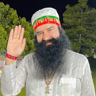 हरियाणा के रोहतक स्थित सुनारिया जेल में बंद डेरा सच्चा सौदा प्रमुख गुरमीत राम रहीम को एक बार फिर 21 दिन की फरलो मिली