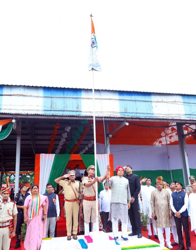 शहीदों के परिवारों का सम्मान एवं कल्याण सरकार की सर्वोच्च प्राथमिकता – कैबिनेट मंत्री रणबीर गंगवा