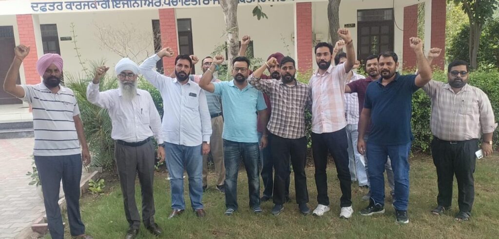 ਮਨਿਸਟਰੀਅਲ ਕਾਮਿਆਂ ਦੀ ਹੜਤਾਲ ਦੂਸਰੇ ਹਫ਼ਤੇ ਵਿੱਚ ਦਾਖਲ 26 ਤੱਕ ਕਲਮਛੋੜ ਹੜਤਾਲ ਅਤੇ 27 ਨੂੰ ਮਹਾਂਬੰਦ