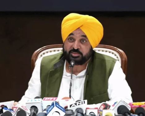 ਪੰਜਾਬ ਦੀਆਂ ਮਾਵਾਂ-ਧੀਆਂ-ਭੈਣਾਂ ਨੂੰ ਵੱਡਾ ਤੋਹਫ਼ਾ! ਤੀਜੀ ਕਿਸ਼ਤ ਰੱਖੜੀ ਵਾਲੇ ਦਿਨ ਖਾਤਿਆਂ ’ਚ ਪਵੇਗੀ : ਸੀਐਮ ਮਾਨ