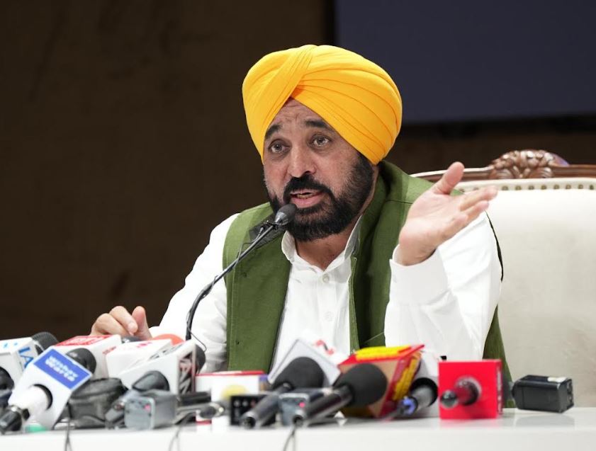 ਪੰਜਾਬ ਵਿੱਚ ਖੰਡ ਦੀ ਕੋਈ ਘਾਟ ਨਹੀਂ, ਸਰਕਾਰ ਨੇ ਸਟਾਕ ਅਤੇ ਸਪਲਾਈ ’ਤੇ ਨਿਰੰਤਰ ਨਜ਼ਰ ਰੱਖੀ: ਮੁੱਖ ਮੰਤਰੀ ਭਗਵੰਤ ਸਿੰਘ ਮਾਨ*