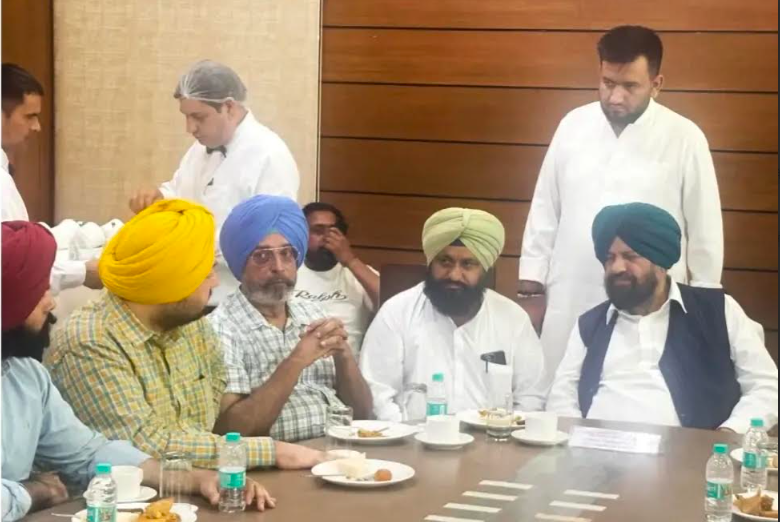 ਮੁਲਾਜ਼ਮਾਂ ਅਤੇ ਪੈਨਸ਼ਨਰਾਂ ਦੀਆਂ ਜਾਇਜ਼ ਮੰਗਾਂ ਦਾ ਸਰਕਾਰ ਤਰੁੰਤ ਨਿਪਟਾਰਾ ਕਰੇ-ਸਤਪਾਲ ਪੂਨੀਆ