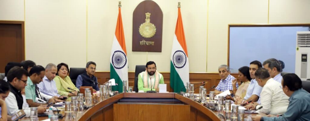 कम शिक्षित युवाओं के सर्वांगीण विकास हेतू बेहतर कार्य योजना बनाई जाए – मुख्यमंत्री
