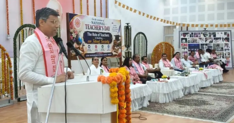 शिक्षक राष्ट्र निर्माण की धुरी, उनके संस्कारों से ही विकसित भारत का सपना होगा साकार- मंत्री महीपाल ढांडा