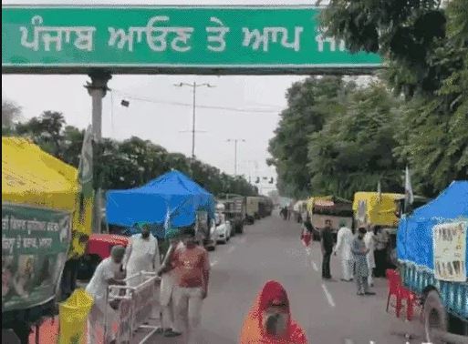 ਪੰਜਾਬ ਦੇ ਕਿਸਾਨਾਂ ਨੇ ਚੰਡੀਗੜ੍ਹ ਸਰਹੱਦ ’ਤੇ ਪੱਕਾ ਮੋਰਚਾ