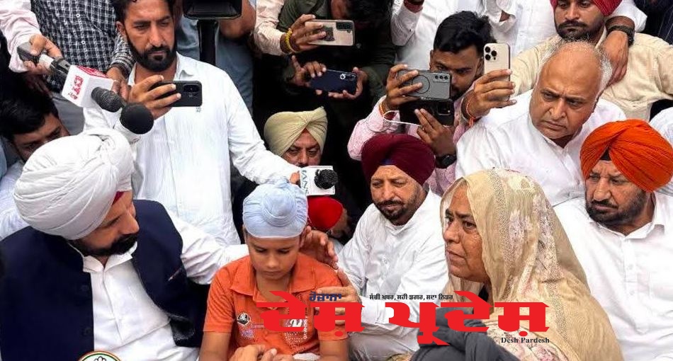ਸਾਬਕਾ ਵਿਧਾਇਕ ਰਾਜਿੰਦਰ ਸਿੰਘ ਨੇ ਪਰਵਿੰਦਰ ਝੋਟਾ ਦੇ ਪਰਿਵਾਰ ਨਾਲ ਕੀਤੀ ਮੁਲਾਕਾਤ